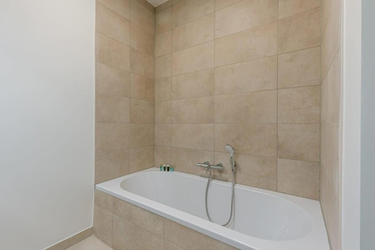 Huswell - Apartment With Terrace Close To The Sea Ostend Luaran gambar